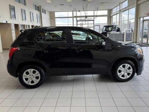 Used 2015 Chevrolet Trax LS FWD image 53