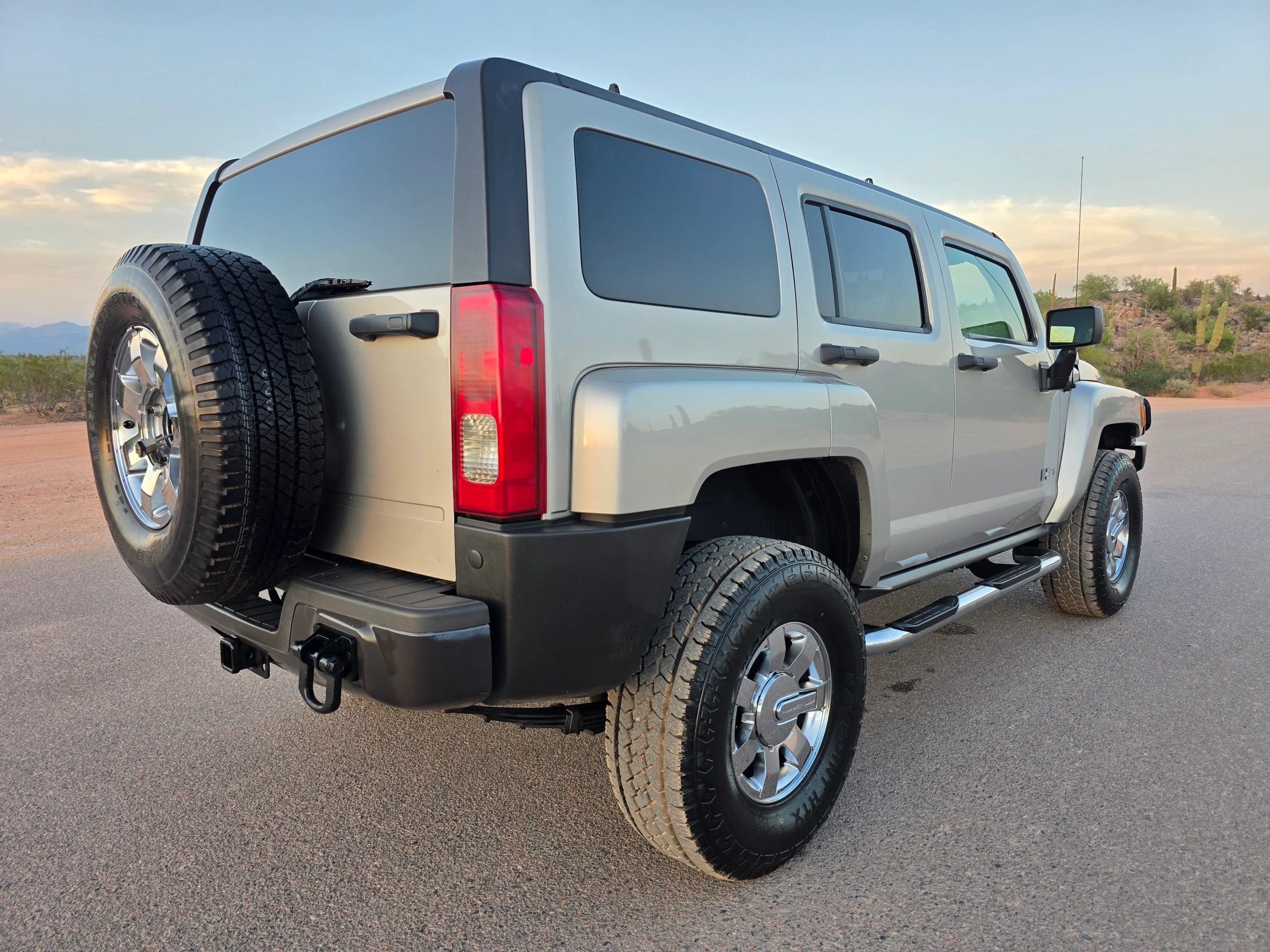 Used 2006 HUMMER H3 AWD/4WD image 5