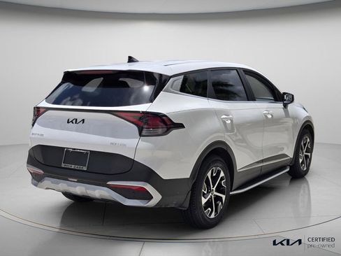Certified 2024 Kia Sportage EX FWD image 7