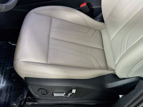 Certified 2026 Audi Q3 quattro 2.0T AWD/4WD image 12