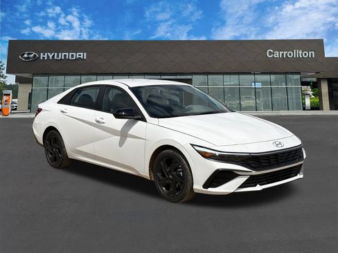 New 2026 Hyundai Elantra Sport FWD image 4