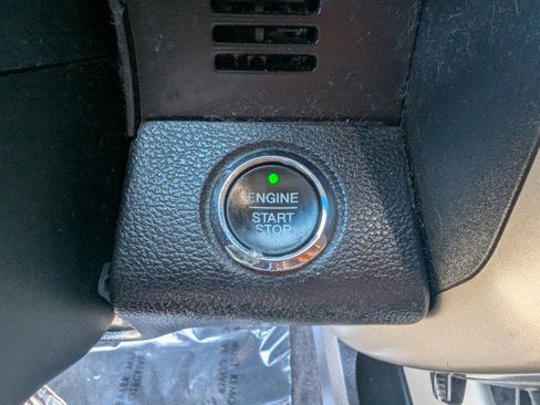 Used 2016 Ford F150 Lariat AWD/4WD image 18