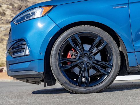Used 2020 Ford Edge ST w/ Equipment Group 401A AWD/4WD image 5
