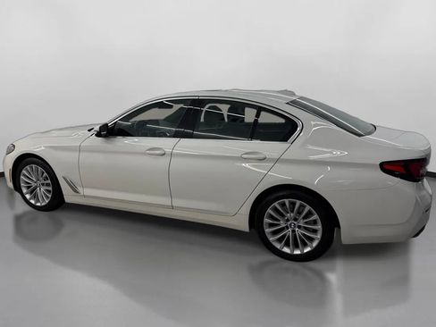 Used 2022 BMW 530i xDrive w/ Premium Package AWD/4WD image 5