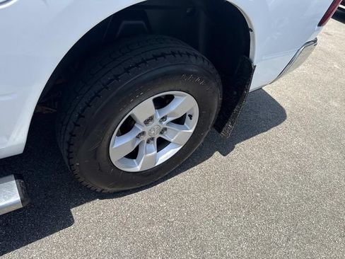 Used 2021 RAM 1500 Classic SLT RWD image 14