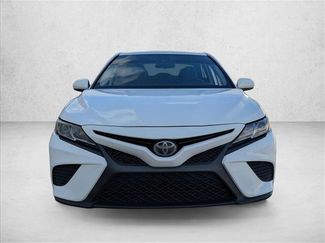 Used 2019 Toyota Camry SE video 2