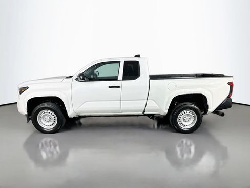 Used 2024 Toyota Tacoma SR RWD image 5
