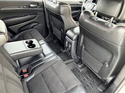 Used 2020 Jeep Grand Cherokee Trailhawk image 15