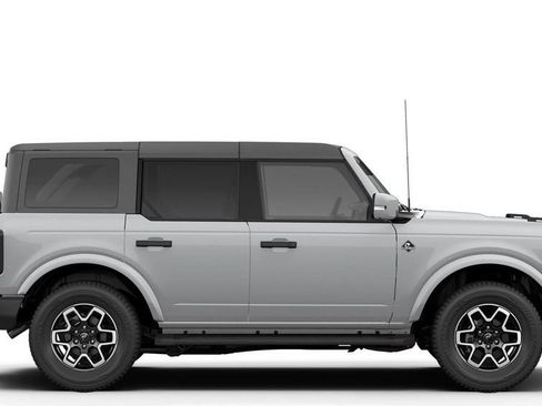 New 2026 Ford Bronco Outer Banks AWD/4WD image 5
