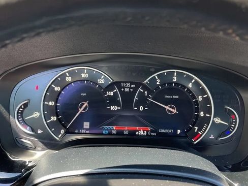 Used 2017 BMW 540i xDrive AWD/4WD image 29