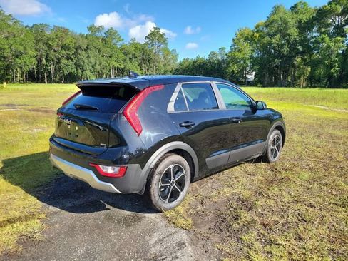 New 2026 Kia Niro LX FWD image 2