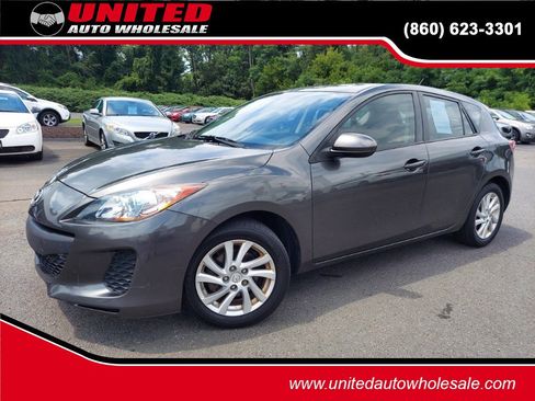 Used 2012 MAZDA MAZDA3 i Touring FWD image 1
