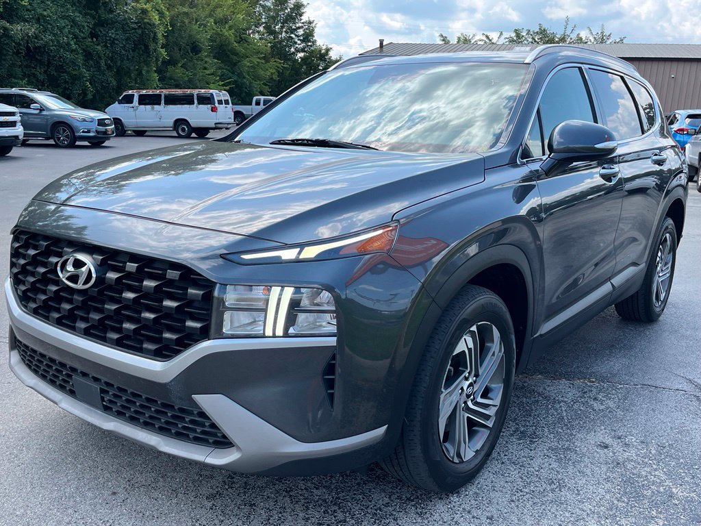 Used 2023 Hyundai Santa Fe SEL FWD image 5