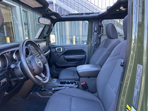 Used 2022 Jeep Wrangler Unlimited Sport image 47