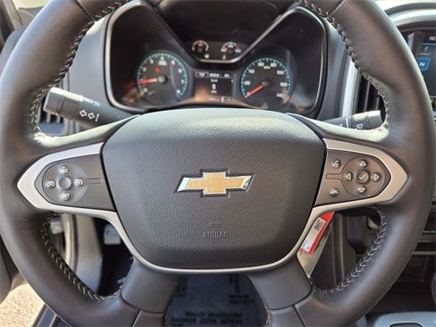 Certified 2022 Chevrolet Colorado LT image 18