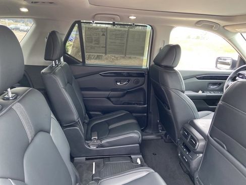 Used 2023 Honda Pilot Touring image 20