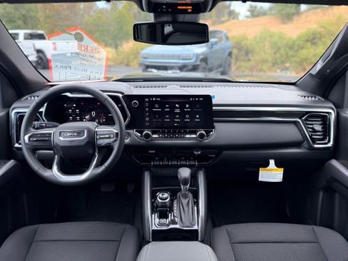 New 2026 GMC Canyon Elevation w/ Convenience Package image 16