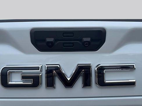 New 2026 GMC Sierra 2500 Denali Ultimate AWD/4WD image 37