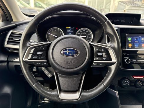 Used 2023 Subaru Forester Premium image 14