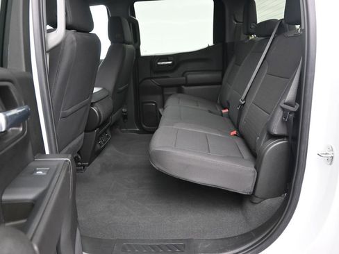 Used 2024 Chevrolet Silverado 1500 Custom image 14