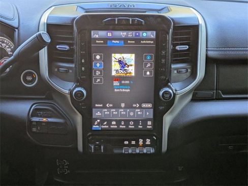 Used 2024 RAM 2500 Laramie image 19
