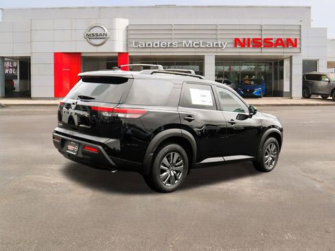 New 2025 Nissan Pathfinder SV w/ Black Appearance Package image 3