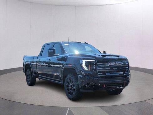 New 2026 GMC Sierra 2500 AT4 w/ AT4 Premium Plus Package AWD/4WD image 7