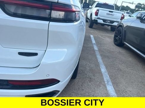 Used 2025 Jeep Grand Cherokee L Summit w/ Obsidian Package AWD/4WD image 6