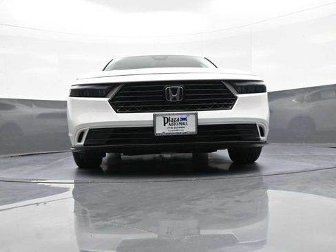 Used 2024 Honda Accord EX image 26