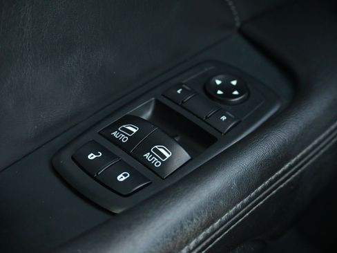 Used 2020 Dodge Challenger SRT Hellcat Redeye image 25