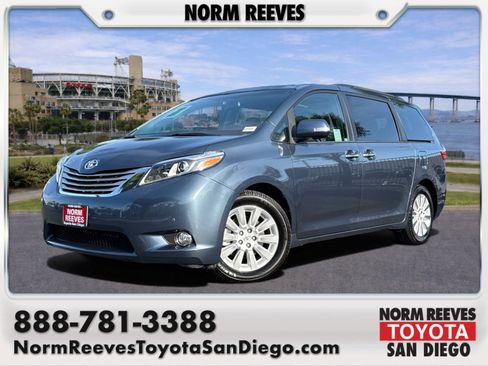 Used 2015 Toyota Sienna Limited Premium FWD image 1