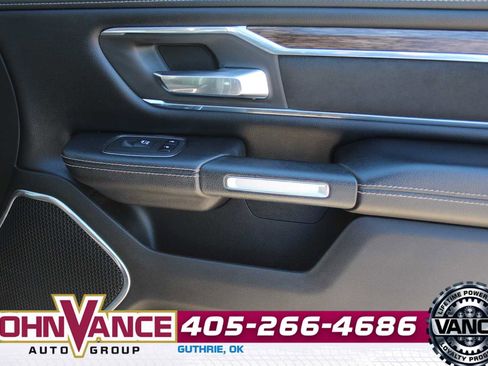 Used 2019 RAM 1500 Laramie image 16