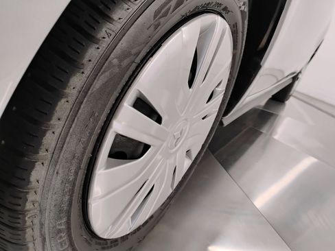 Used 2024 Mitsubishi Mirage ES image 21