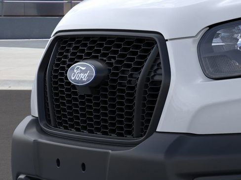 New 2026 Ford Transit 250 148 Medium Roof Extended AWD image 17
