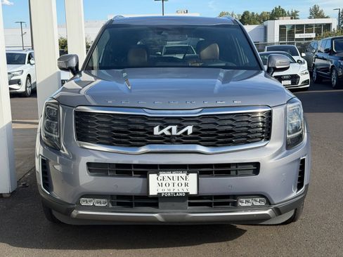 Used 2022 Kia Telluride SX w/ SX Prestige Package AWD/4WD image 2