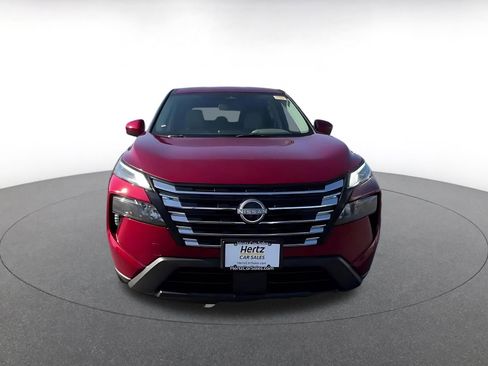 Used 2025 Nissan Rogue SV FWD image 4