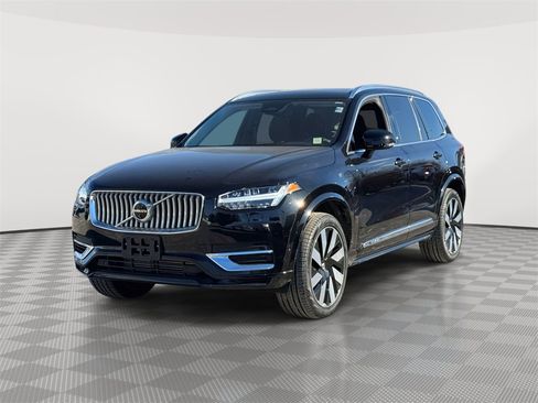 Certified 2024 Volvo XC90 T8 Plus w/ Protection Package Premier image 2