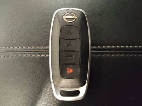 Used 2024 Nissan Sentra SV FWD image 32