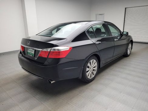 Used 2015 Honda Accord EX image 9