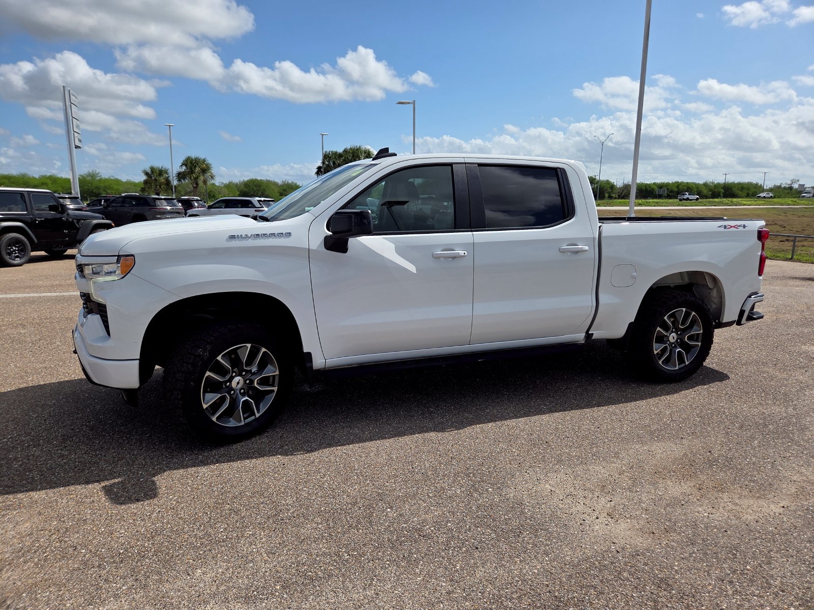 Used 2023 Chevrolet Silverado 1500 RST w/ All Star Edition Plus AWD/4WD image 3
