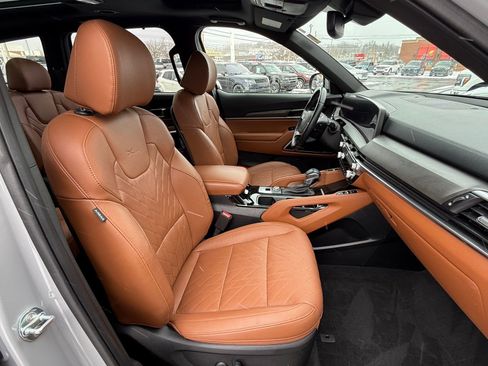 Used 2023 Kia Telluride SX X-Line image 17