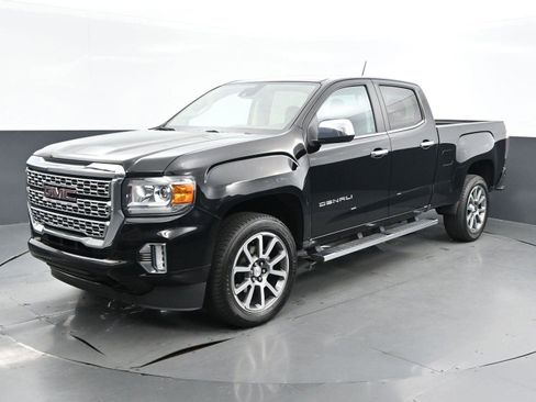 Used 2022 GMC Canyon Denali image 3