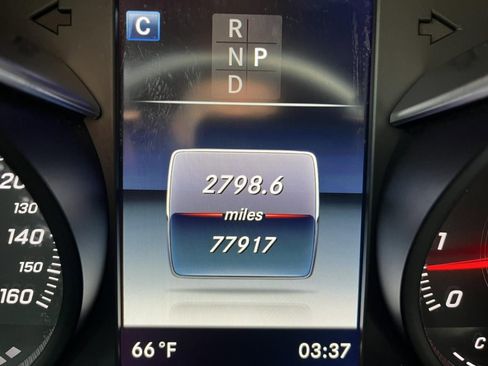 Used 2018 Mercedes-Benz C 300 Sedan image 12