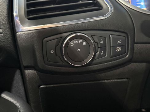 Used 2019 Ford Edge ST w/ Equipment Group 401A AWD/4WD image 15