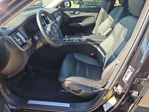 Used 2022 Volvo XC60 B5 Momentum w/ Climate Package AWD/4WD image 50