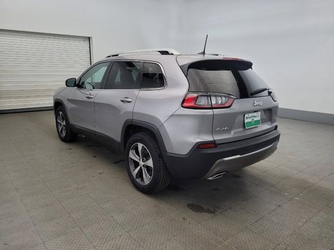 Used 2019 Jeep Cherokee Limited image 5