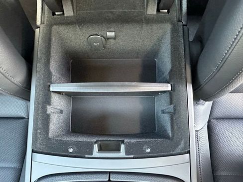 Used 2026 Porsche Panamera image 27