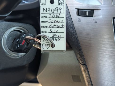 Used 2014 Subaru Outback 2.5i Limited AWD/4WD image 38