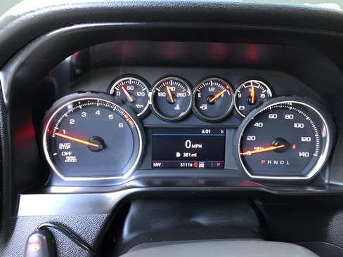 Used 2021 Chevrolet Silverado 1500 LT AWD/4WD image 20