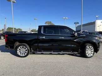 Used 2022 Chevrolet Silverado 1500 High Country video 2